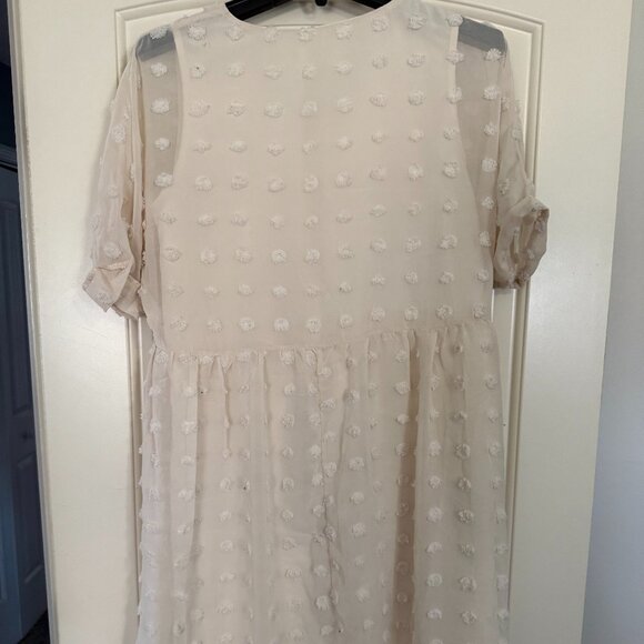 White Dress - Picture 3 of 4